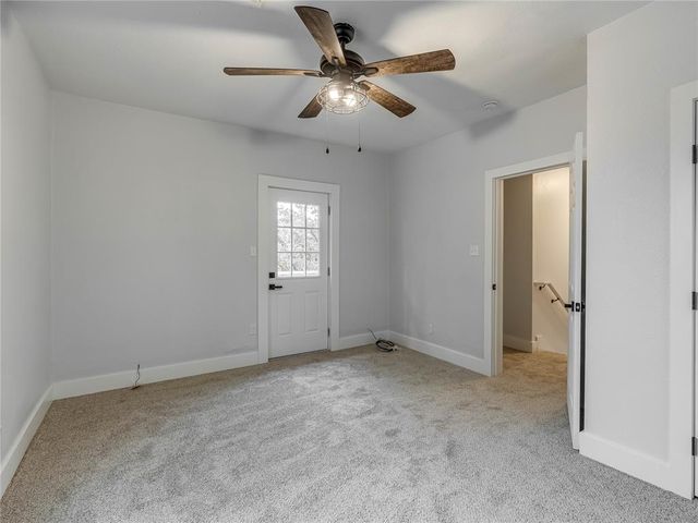 517 E Perkins Avenue, Guthrie, OK 73044