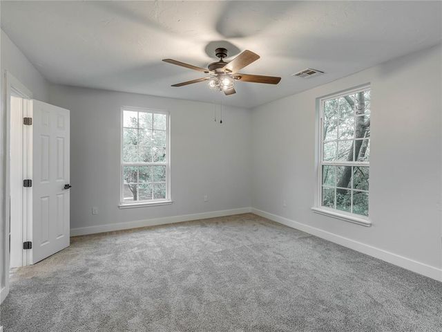 517 E Perkins Avenue, Guthrie, OK 73044