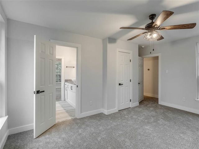 517 E Perkins Avenue, Guthrie, OK 73044