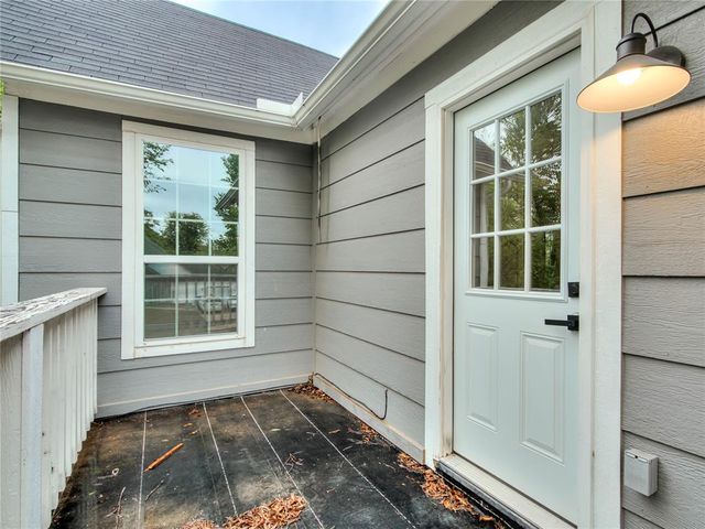 517 E Perkins Avenue, Guthrie, OK 73044