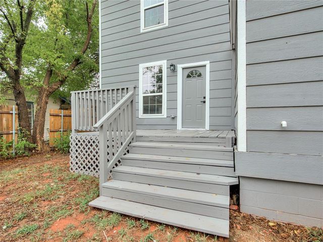 517 E Perkins Avenue, Guthrie, OK 73044