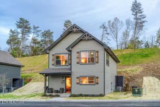 1654 Veterans Blvd 6, Sevierville, TN 37862