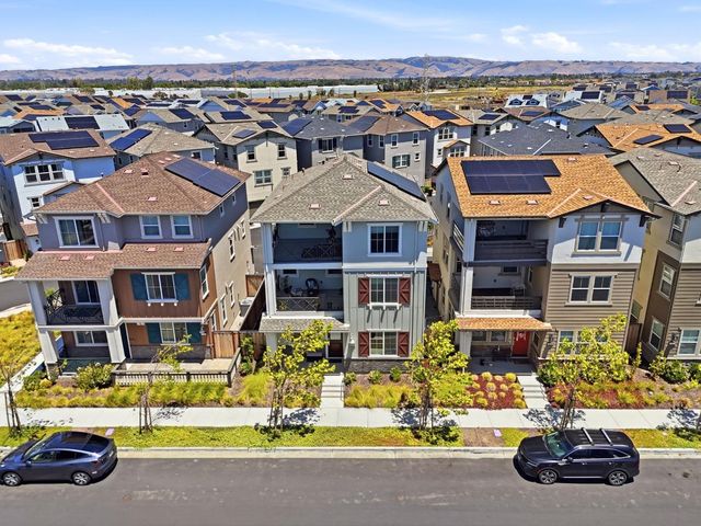 9865 Seawind Way, Newark, CA 94560