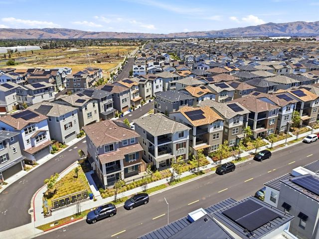 9865 Seawind Way, Newark, CA 94560