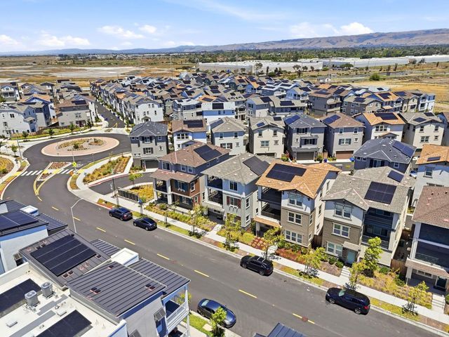 9865 Seawind Way, Newark, CA 94560