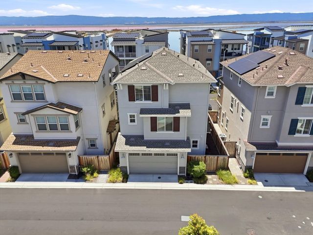 9865 Seawind Way, Newark, CA 94560