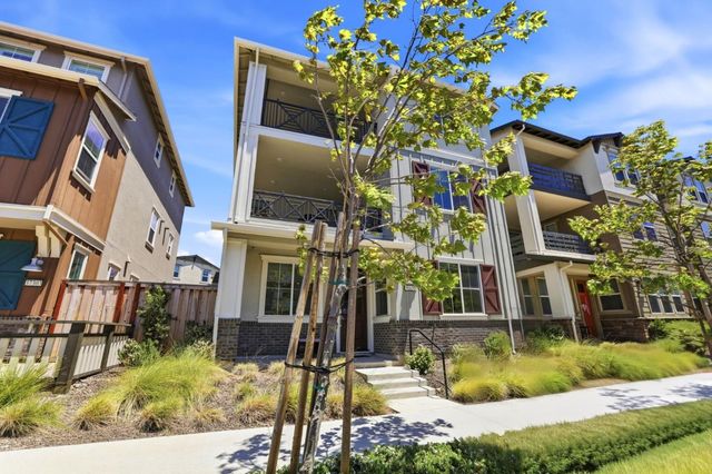 9865 Seawind Way, Newark, CA 94560