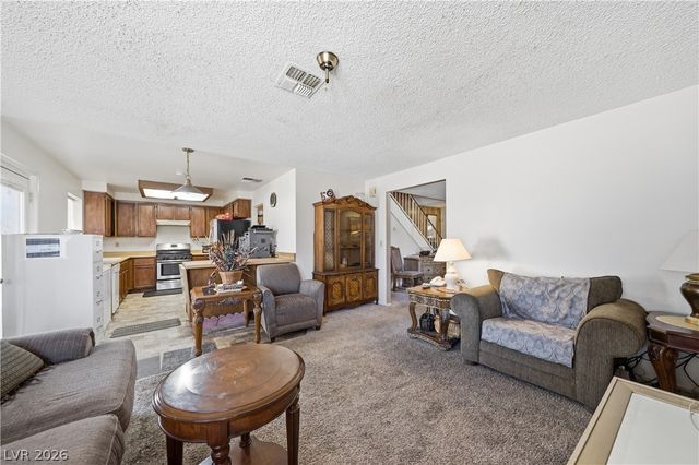 6728 Wenatchee Drive, Las Vegas, NV 89107
