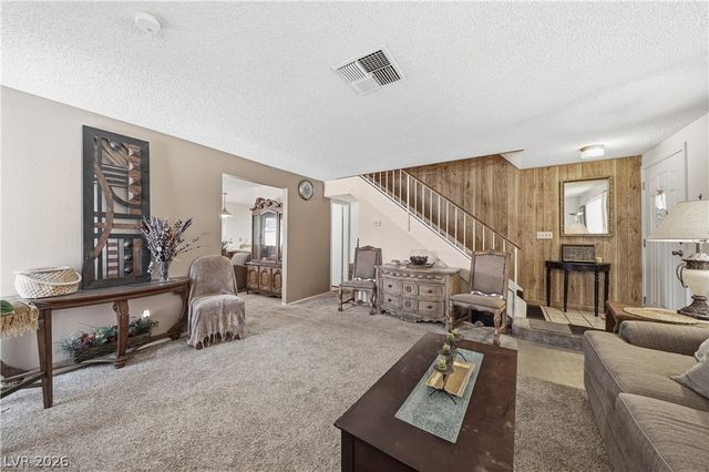 6728 Wenatchee Drive, Las Vegas, NV 89107