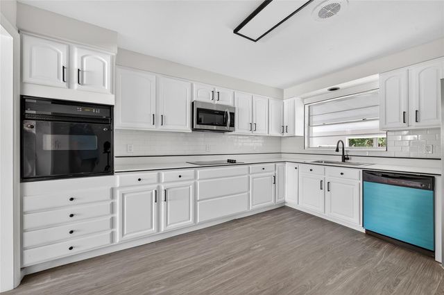 1822 S PALMETTO AVENUE, South Daytona, FL 32119