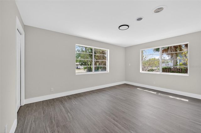 1822 S PALMETTO AVENUE, South Daytona, FL 32119