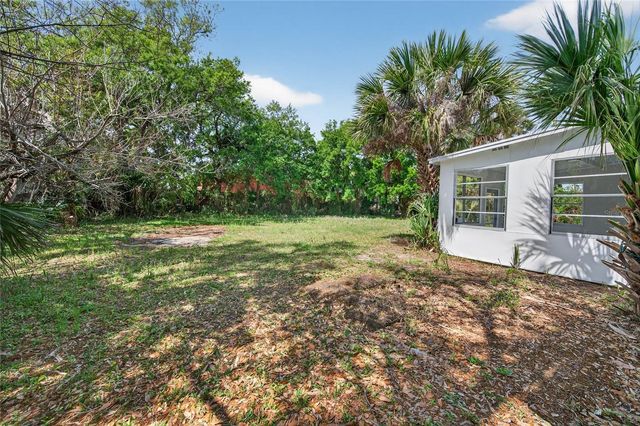 1822 S PALMETTO AVENUE, South Daytona, FL 32119