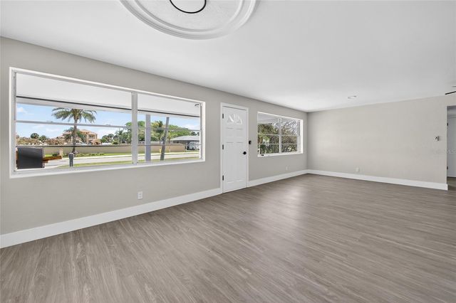 1822 S PALMETTO AVENUE, South Daytona, FL 32119