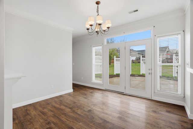 2502 CORONA RD, Columbia, MO 65203