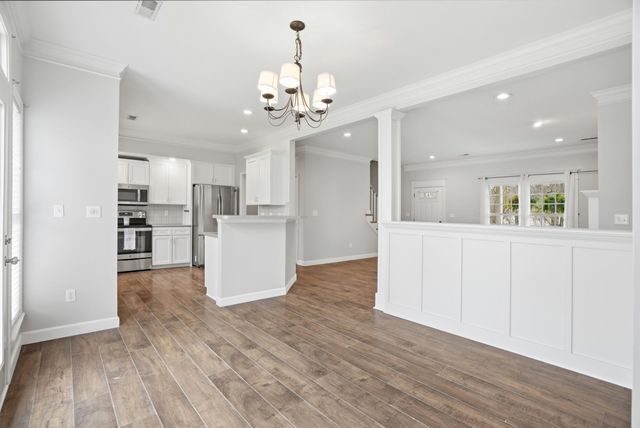 2502 CORONA RD, Columbia, MO 65203