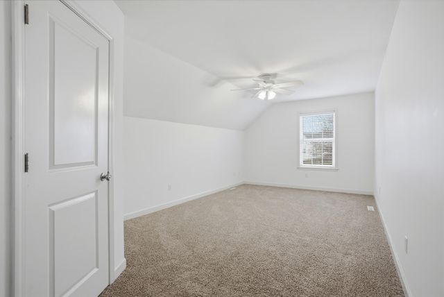 2502 CORONA RD, Columbia, MO 65203