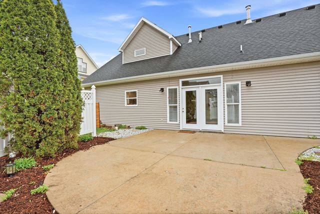 2502 CORONA RD, Columbia, MO 65203