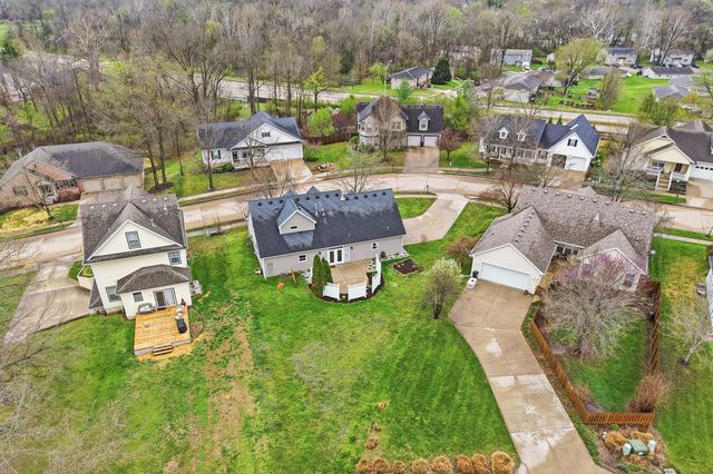 2502 CORONA RD, Columbia, MO 65203