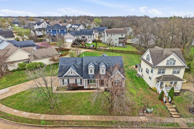 2502 CORONA RD, Columbia, MO 65203