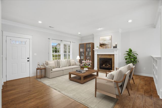 2502 CORONA RD, Columbia, MO 65203