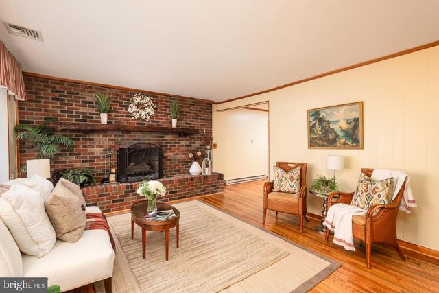 1401 CALVERT RD, Chester, MD 21619