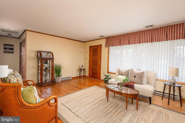 1401 CALVERT RD, Chester, MD 21619