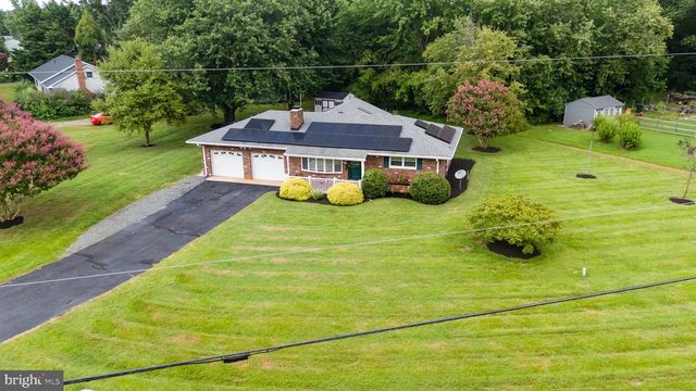 1401 CALVERT RD, Chester, MD 21619