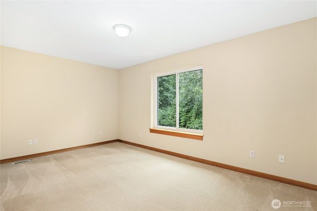 1963 NW Rampart Ridge Court, Bremerton, WA 98311