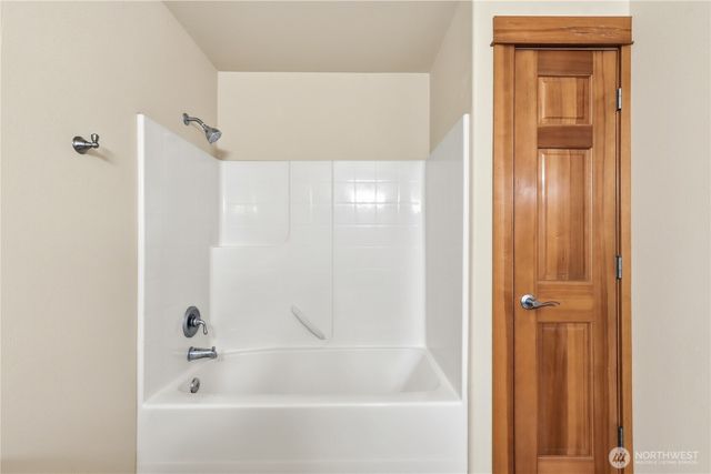 1963 NW Rampart Ridge Court, Bremerton, WA 98311