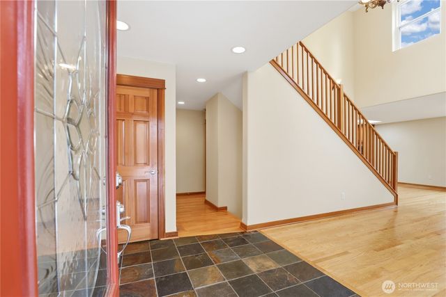 1963 NW Rampart Ridge Court, Bremerton, WA 98311