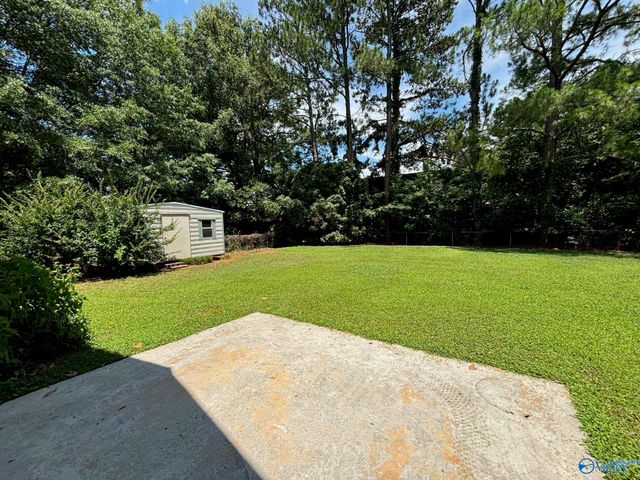 1925 Lynnbrook Drive, Huntsville, AL 35803