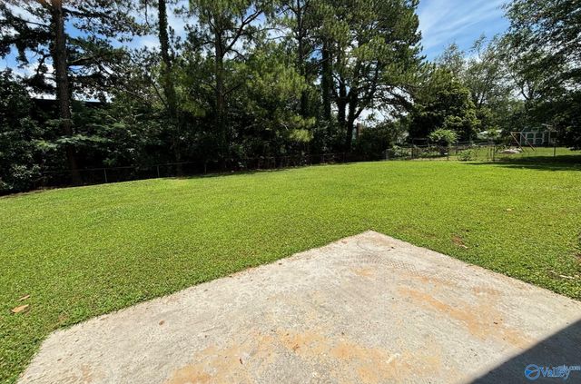 1925 Lynnbrook Drive, Huntsville, AL 35803