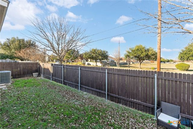 9012 Lonesome Oak Drive, Temple, TX 76502