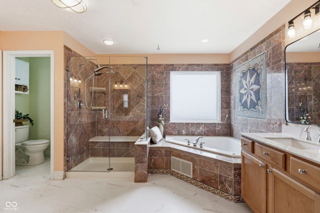 13967 Hawkstone Drive, Fishers, IN 46040