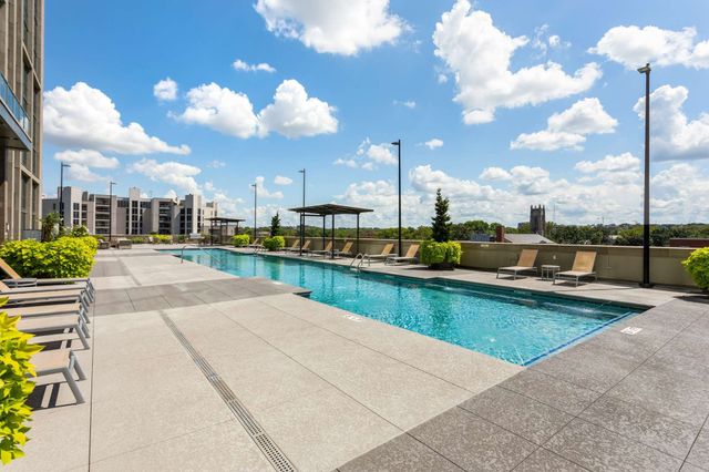 900 20th Ave S Apt 1305, Nashville, TN 37212