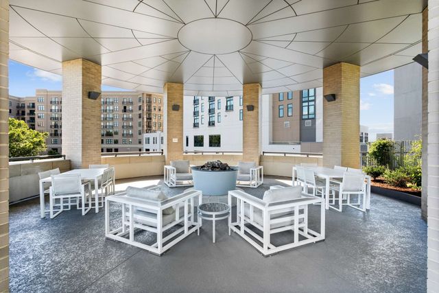 900 20th Ave S Apt 1305, Nashville, TN 37212