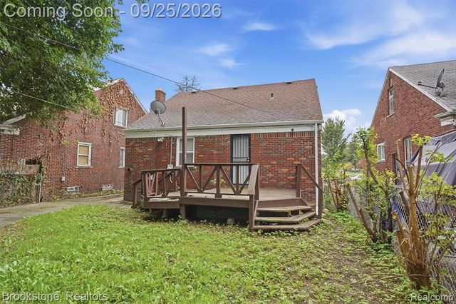 18010 Lesure Street, Detroit, MI 48235