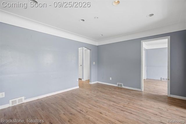 18010 Lesure Street, Detroit, MI 48235