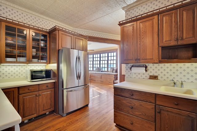 19 Ocean Avenue, Ocean Grove, NJ 07756