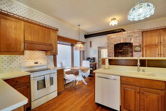 19 Ocean Avenue, Ocean Grove, NJ 07756