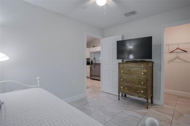 1202 S DEWEY STREET, Eustis, FL 32726