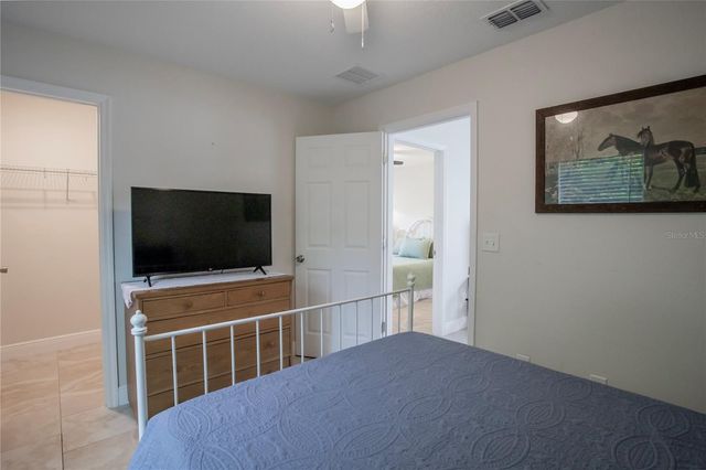 1202 S DEWEY STREET, Eustis, FL 32726