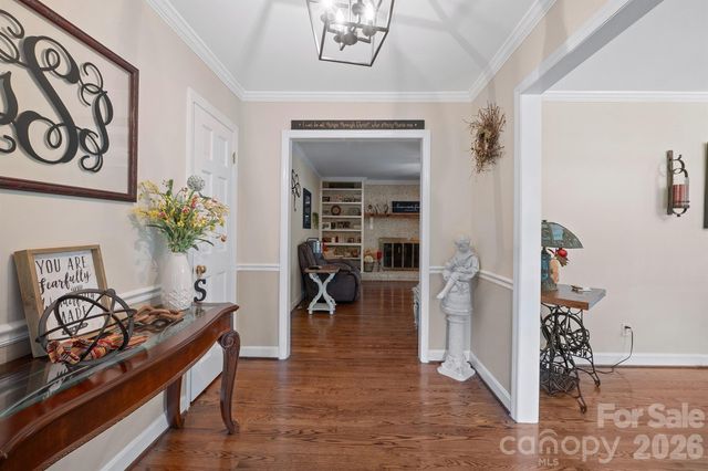 435 W Central Avenue, Mount Holly, NC 28120
