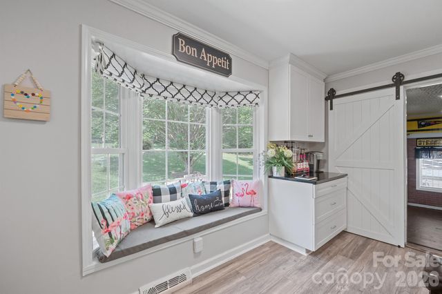 435 W Central Avenue, Mount Holly, NC 28120