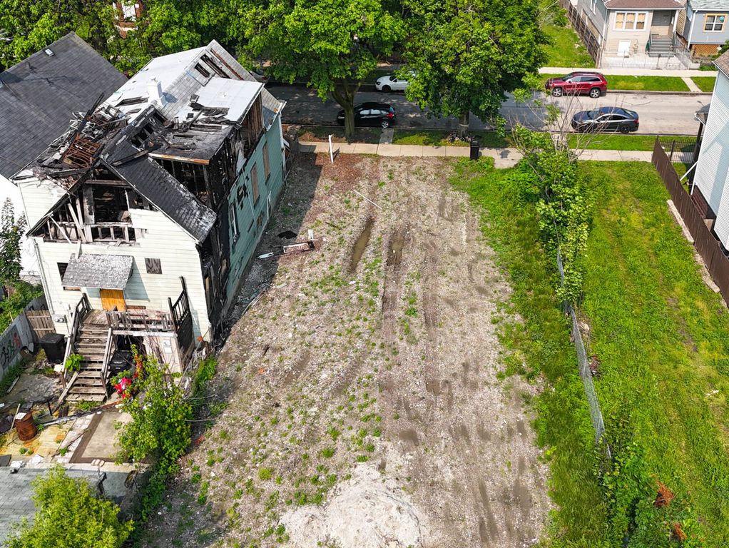 5935 S Carpenter Street, Chicago, IL 60621 — exterior