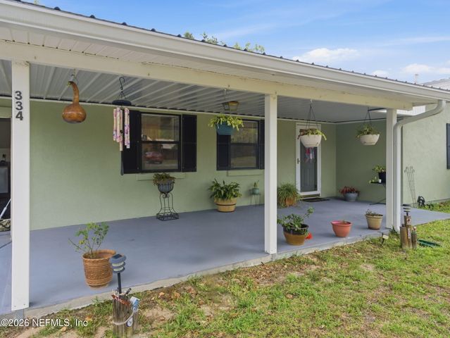 334 7TH Way, Interlachen, FL 32148