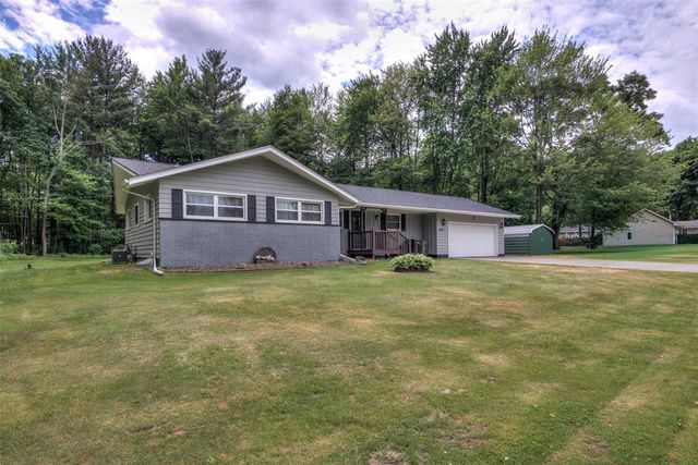 11943 16th Avenue, Chippewa Falls, WI 54729