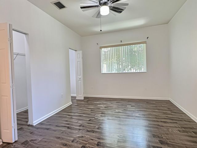 8833 S ISLES Circle 8833, Tamarac, FL 33321