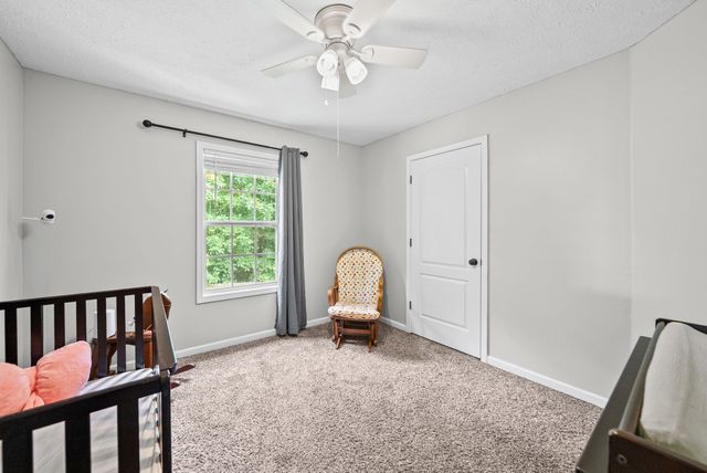 1101 Meachem Dr, Clarksville, TN 37042
