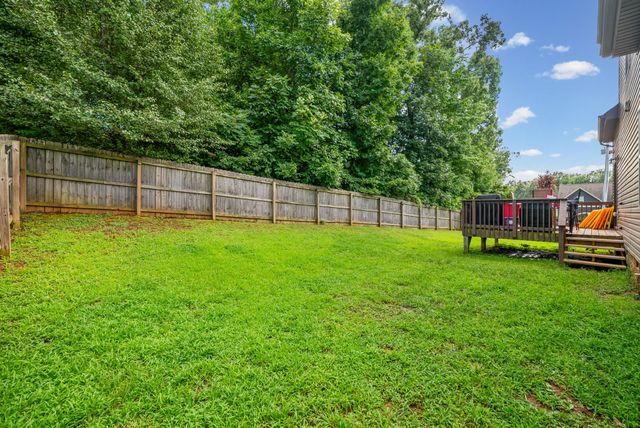1101 Meachem Dr, Clarksville, TN 37042